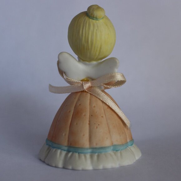 Vintage George Good Ceramic Angel Figurine - Picture 4 of 9